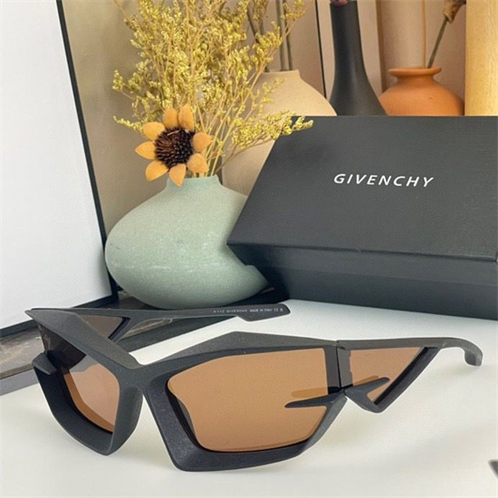 Givenchy Sunglass AAA 005